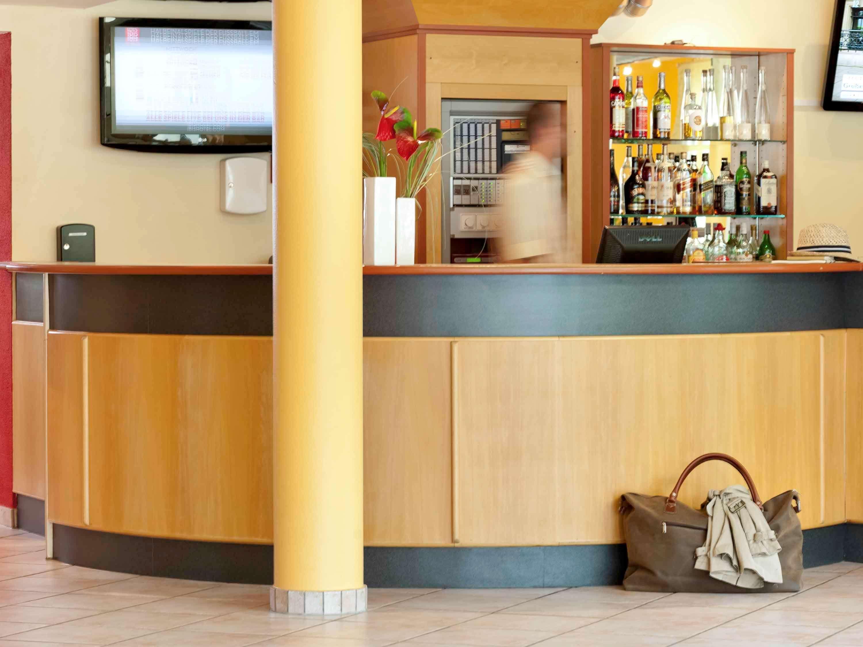 Ibis Koeln Frechen Hotel Bagian luar foto
