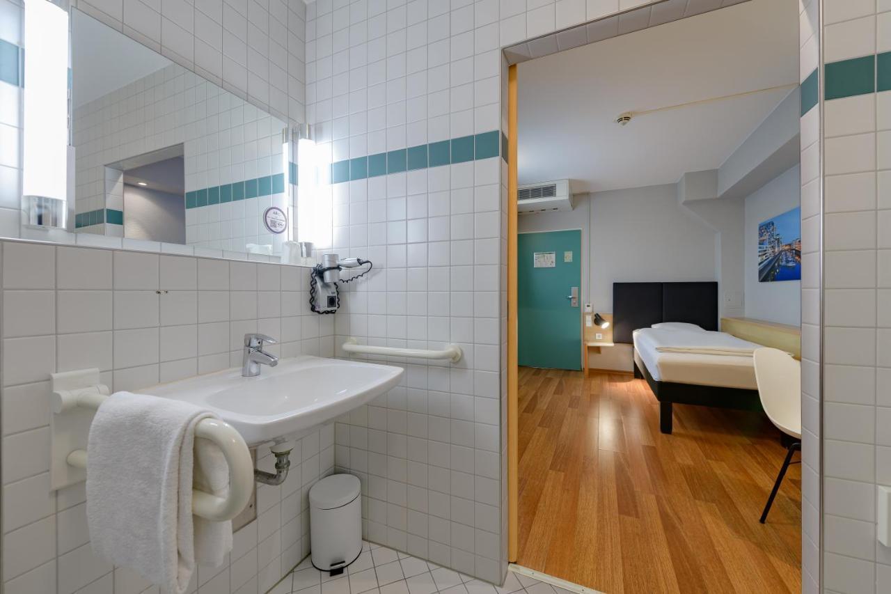 Ibis Koeln Frechen Hotel Bagian luar foto