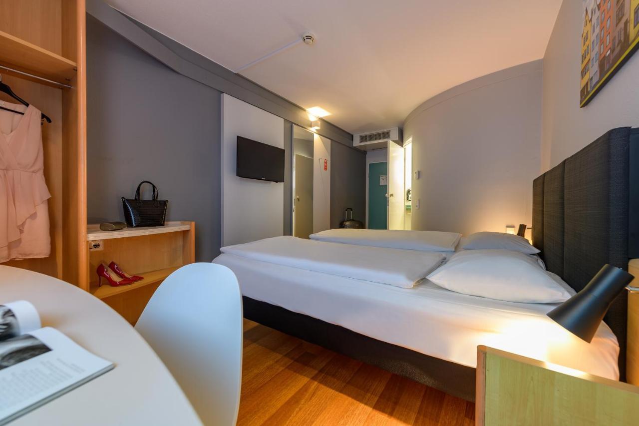 Ibis Koeln Frechen Hotel Bagian luar foto