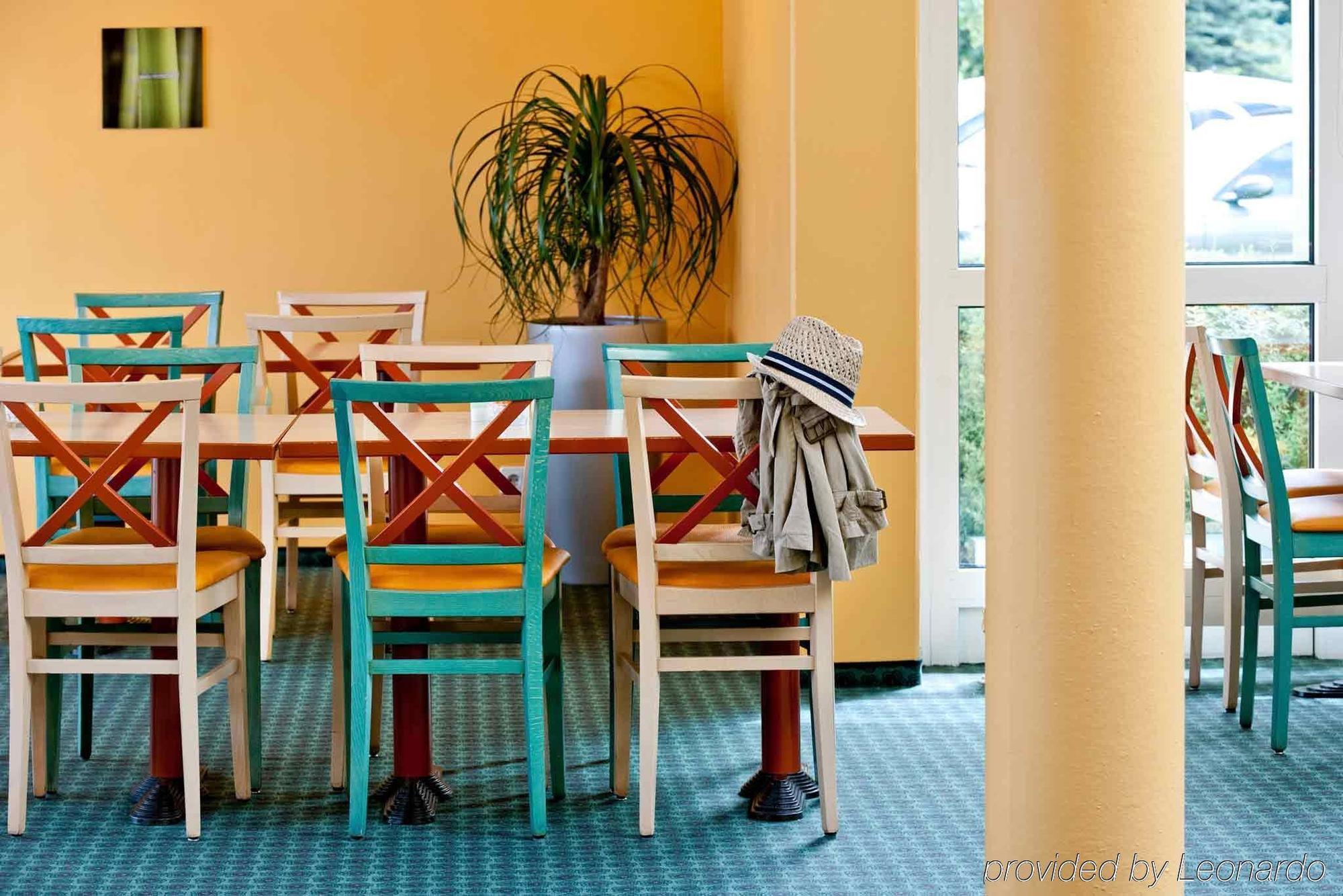 Ibis Koeln Frechen Hotel Bagian luar foto