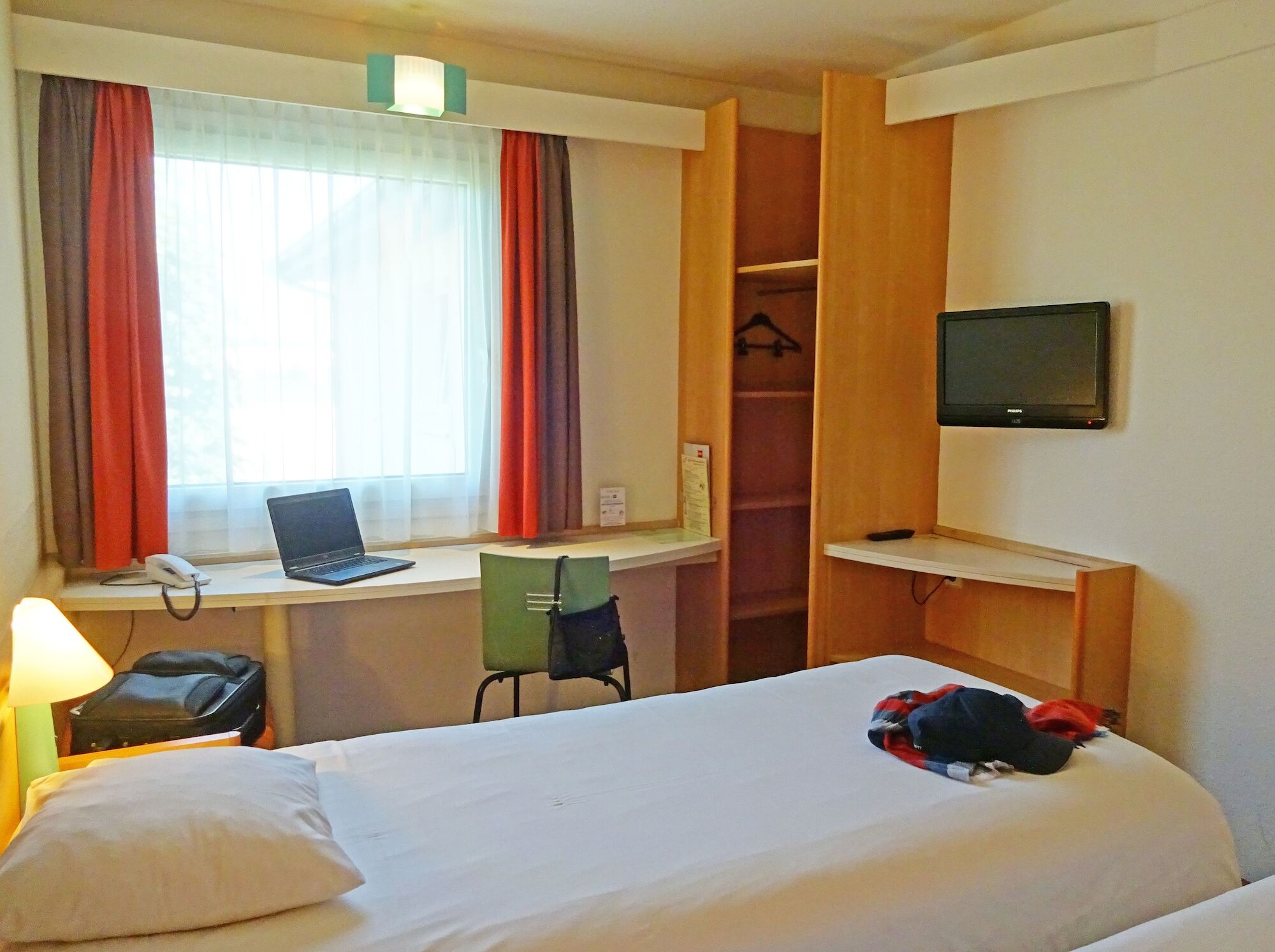Ibis Koeln Frechen Hotel Bagian luar foto